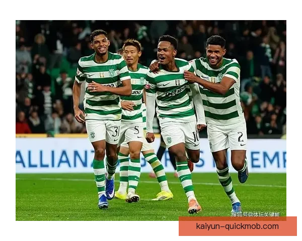 Osimhen 在欧冠小组赛中的表现稳健，助力球队争取更佳排名